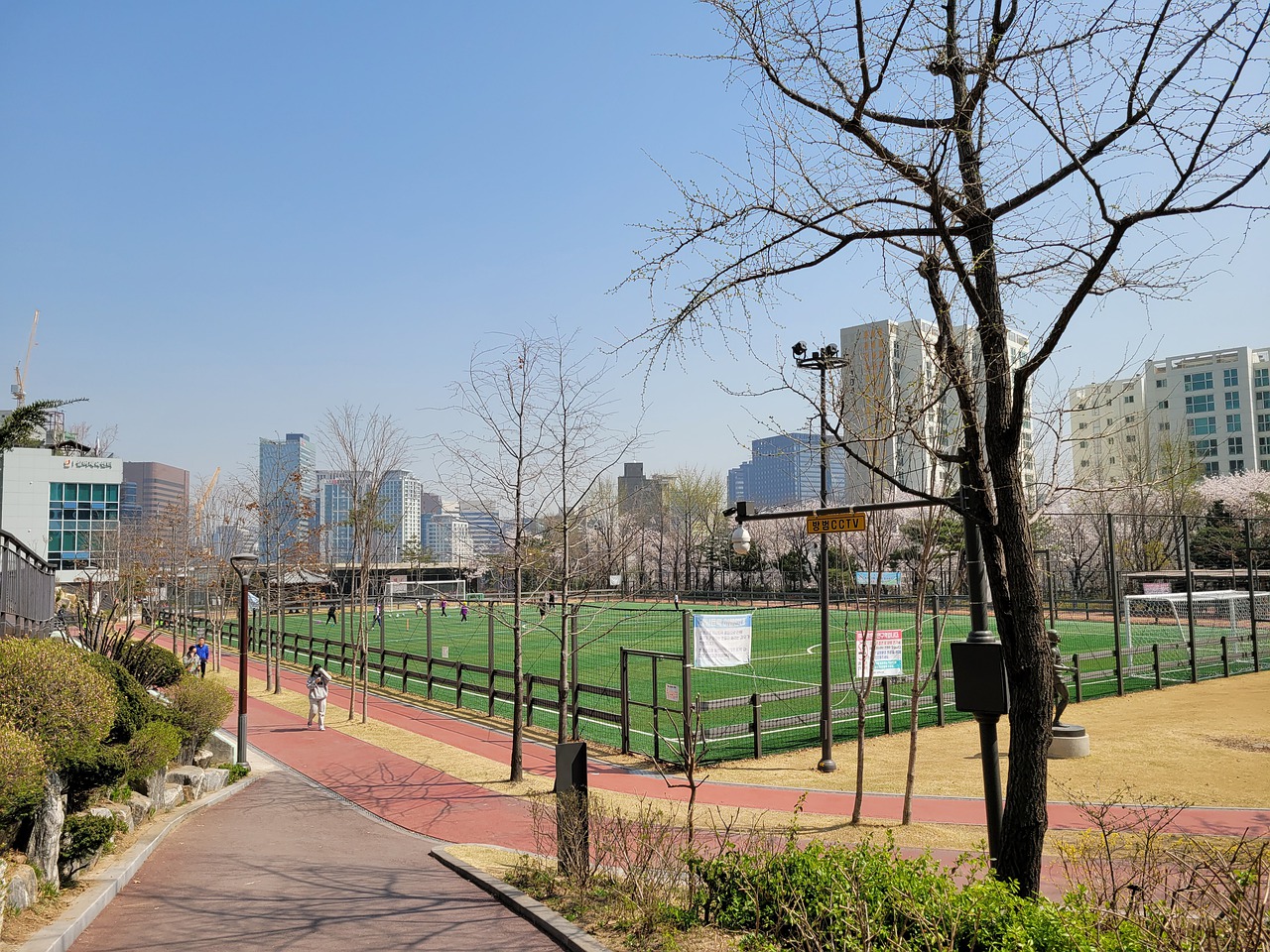 破對手防線 破對手防線